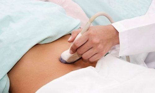 С помощью УЗИ можно обнаружить крупные новообразования в поджелудочной железе 